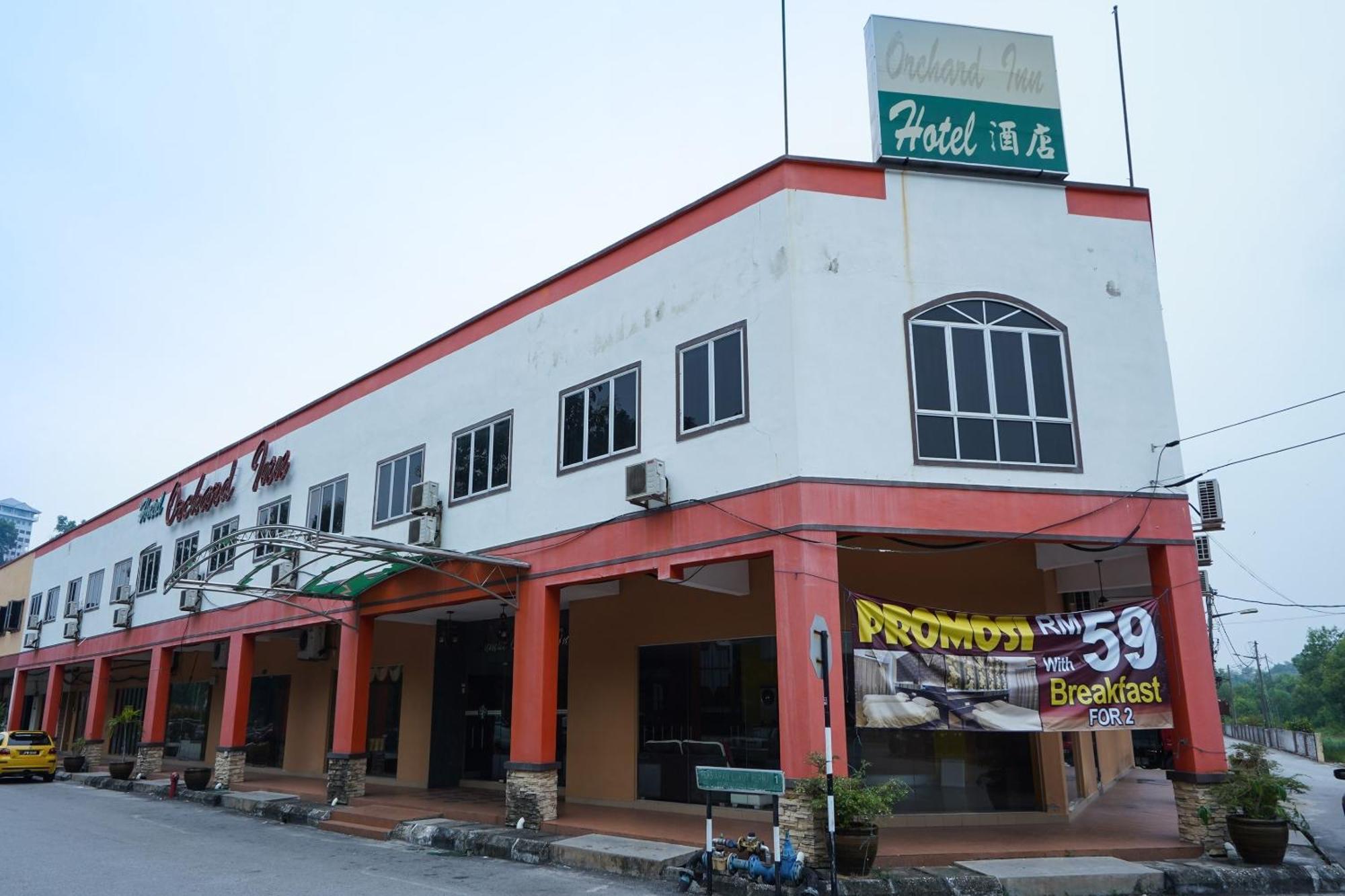 Hotel O Hotel Orchard Inn Lumut Buitenkant foto
